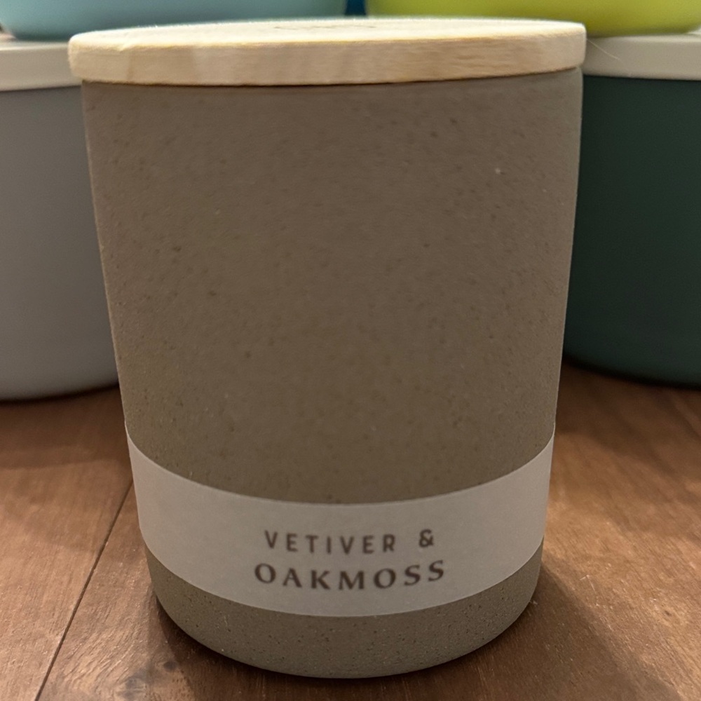Threshold Candle, NWT, Wood Wick, Vetiver & Oakmoss